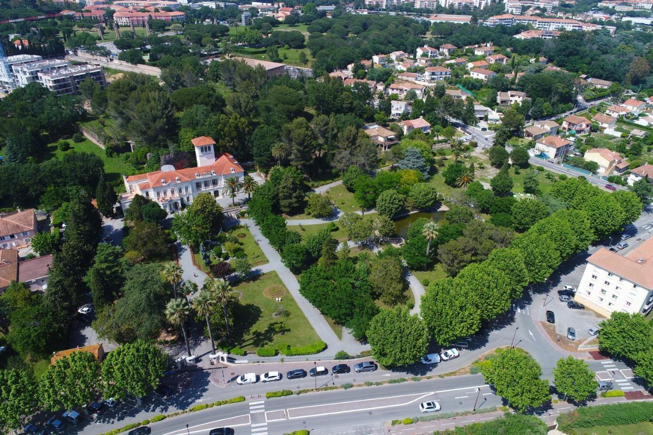 Coeur De Frejus, L'Amphitheatre, Appartement 3 Pieces Climatise, Terrasse, Barbecue, Piscine & Parking Экстерьер фото