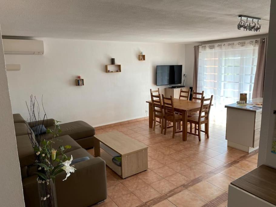 Coeur De Frejus, L'Amphitheatre, Appartement 3 Pieces Climatise, Terrasse, Barbecue, Piscine & Parking Экстерьер фото