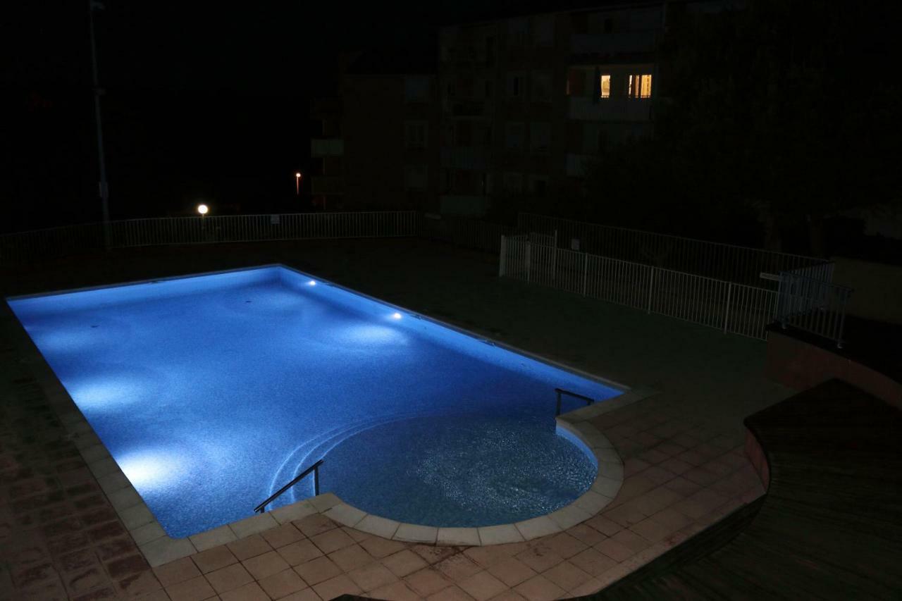 Coeur De Frejus, L'Amphitheatre, Appartement 3 Pieces Climatise, Terrasse, Barbecue, Piscine & Parking Экстерьер фото
